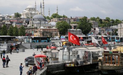 Турция стартира ваксинацията на работещите в туризма