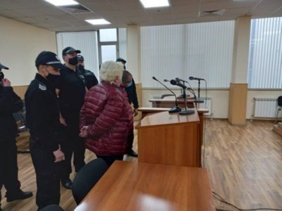 Окончателно: Черната вдовица и съучастникът й остават в килия за пране на пари