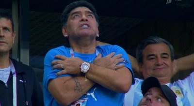 Шокиращо: Марадона е оставен да умре