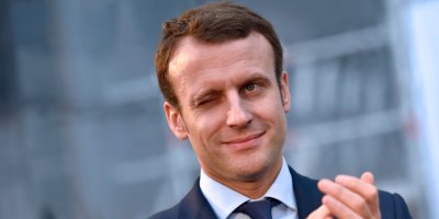 Макрон зове: Англосаксонците да пуснат ваксините