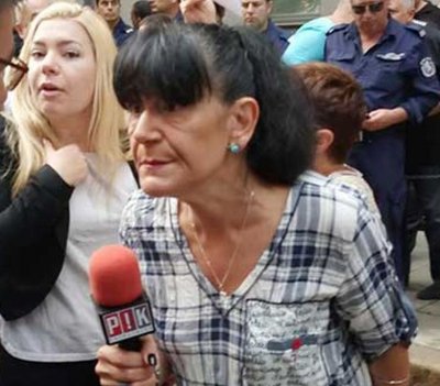 Ива Николова написа стихче за Бойко Борисов