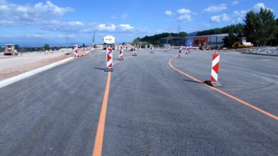 Спират движението по пътя за Кръстова гора до 20 май