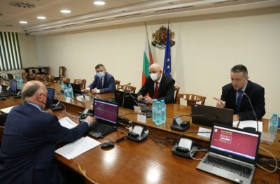 Янаки Стоилов разплита гаврите с бизнесмен в ареста