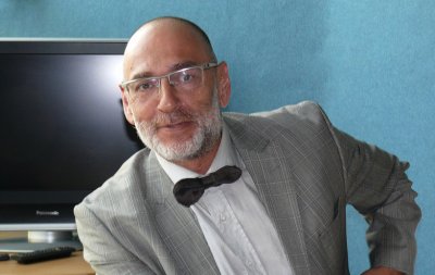 Дилов: Вдигат се лозунги, сочи се враг, няма смислен разговор