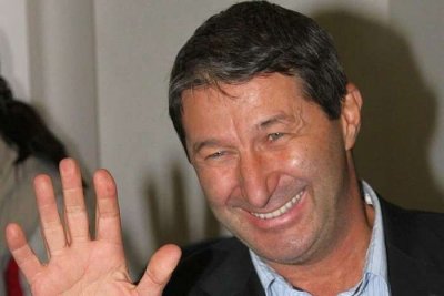 Каролев е стабилизиран, но още е в тежко състояние