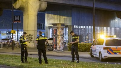 Екшън край Амстердам: Въоръжен загина след полицейска гонка и престрелка
