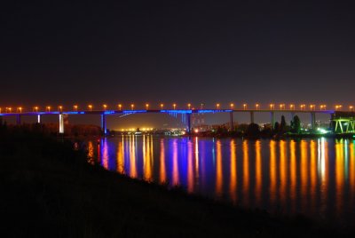 Аспаруховият мост отново потъна в мрак след кражба на кабел
