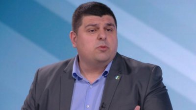 Ивайло Мирчев, ДБ: Големите кредити към ББР са минали пред надзора й