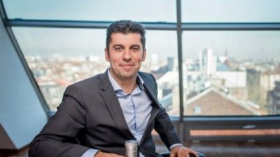 Министър Кирил Петков вика шефовете на ББР да се обясняват