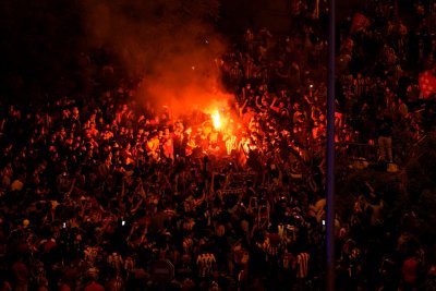 Традегия! 14-годишно хлапе загина при празненствата на Атлетико
