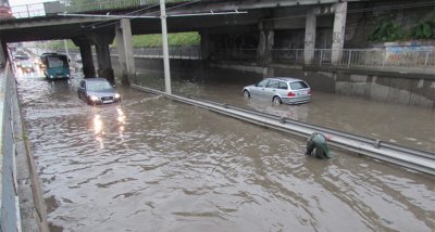 Порой остави Русе под вода