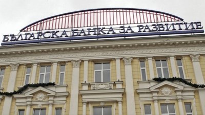 Валентин Михов: Петков не прави цирк с ББР, а иска да покаже къде са парите на хората