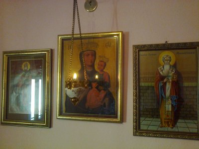 Икона на „Богородица Лепавинска“ спасява от рак