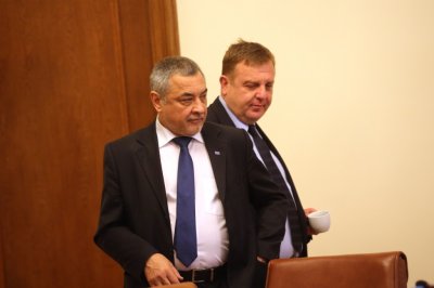 Патриотите: Ще се борим за семейства от мъж, жена и деца 