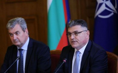 Военният министър отиде на свиждане на ранения курсант 