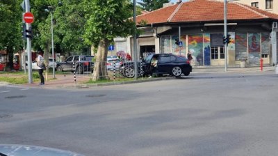 Патрулка отнесе БМВ с дете в Пловдив