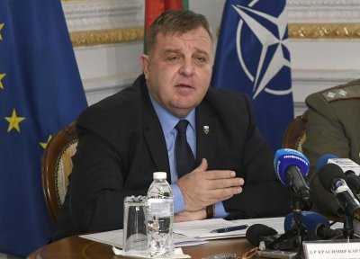 Каракачанов се произнесе: Инцидентът с МиГ-29 не е заради техническа неизправност