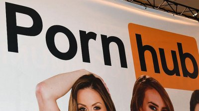 По време на пандемията: PornHub разкости Би Би Си