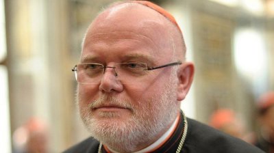 Папата отказа да приеме оставката на кардинал заради сексуалните посегателства