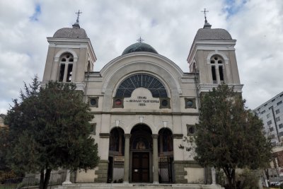 Кощунство: Откраднаха дарения от църква в Ямбол