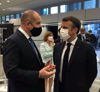 Румен Радев разговаря с Еманюел Макрон