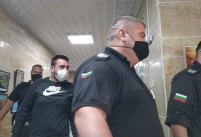 Заради отвличане: 20 г. затвор грозят арестувания полицай Атанас Качаков