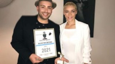 Валентин Велчев стана певец на годината