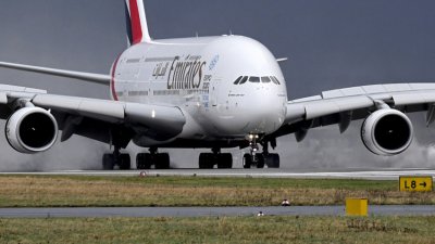 Emirates отчита загуба от $5,5 милиарда