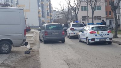 Полицаи са ранени в катастрофата между Роман и Хубавене