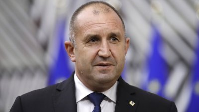 Радев зове за по-устойчиви здравни системи в ЕС