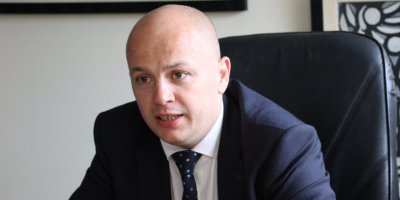 Симов праща Стъки на прокурор 
