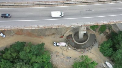 АПИ спира изграждането на мостови съоръжения на АМ „Хемус“