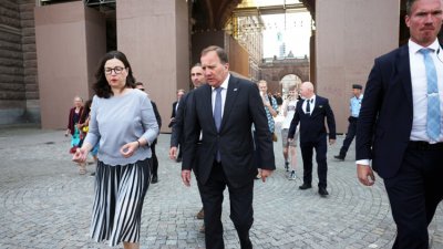 Премиерът на Швеция свален от власт след вот на недоверие