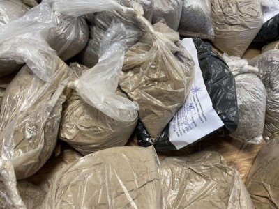 Постоянен арест за рецидивиста с 16 кг хероин 