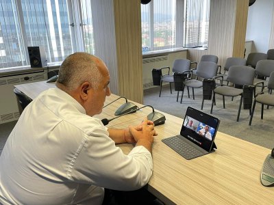 Борисов обещава кариера за младите у нас