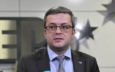 ГЕРБ: Шефът на фонд "Земеделие" е обвинен за престъпна група и данъчни измами