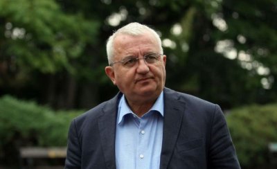 Нова идея за спасяване на сезона: Море плюс ваксина