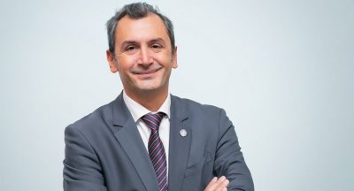 Доц. Околийски: Антиваксърите са малко, но са много кресливи
