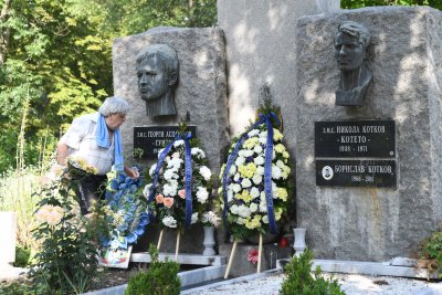 Левскарите се преклониха пред величието на Гунди и Котето (СНИМКИ)
