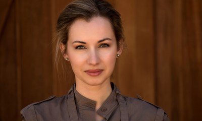 Трагично загина българката, омъжена за съоснователя на Tesla