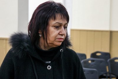 Хванатата с подкуп данъчна в Пловдив иска административно наказание