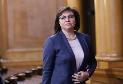 Нинова се разграничи от "офисното" гости на Божков и Слави