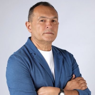 Божков предлага: "Хунтата да пълни дупки по 12 часа"