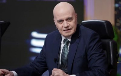 Политолог изригна срещу Слави: Популист, ще взриви демокрацията
