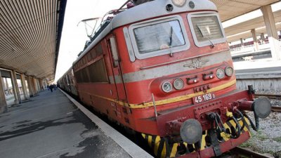 71 333 минути закъснения натрупали влаковете от началото на годината
