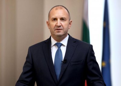 Радев открива Срещата на върха "Три морета"
