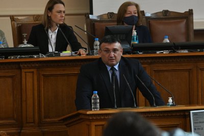 Младен Маринов: Разформироването на спецслужбите е риск за националната сигурност