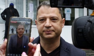 Делян Добрев „изчезна” от дело за 500 млн. лв.