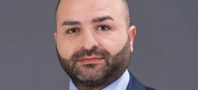 Мая Манолова изчегърта Царевичката