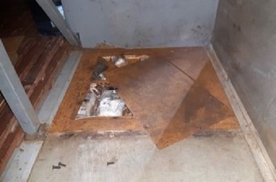Спипаха контрабанда за над 1,1 млн. лева в тайник на турски рейс